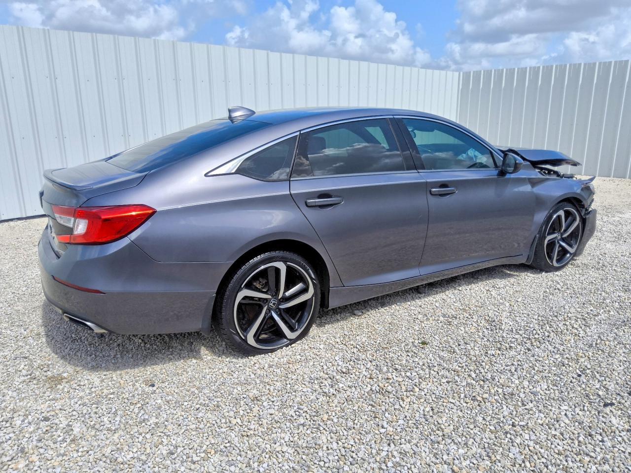 2018 Honda Accord Sport - Фото 3