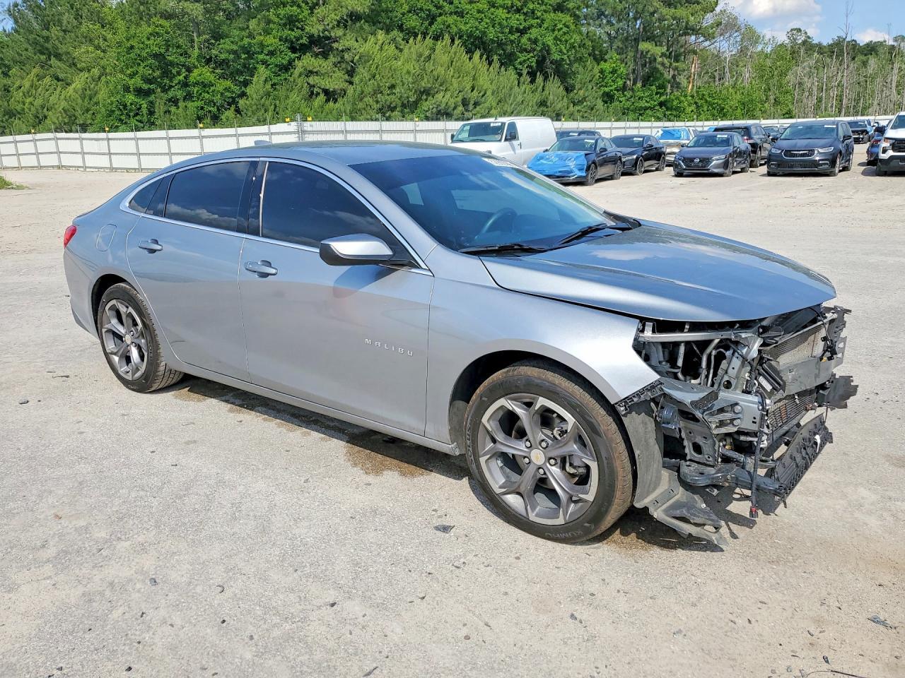 2024 Chevrolet Malibu Lt - Фото 4