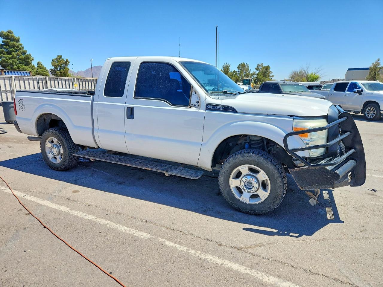 2015 Ford F250 Super Duty - Фото 4
