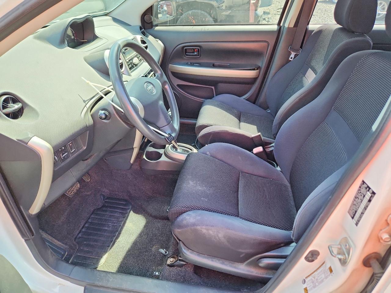 2005 Scion Xa Base - Image 7