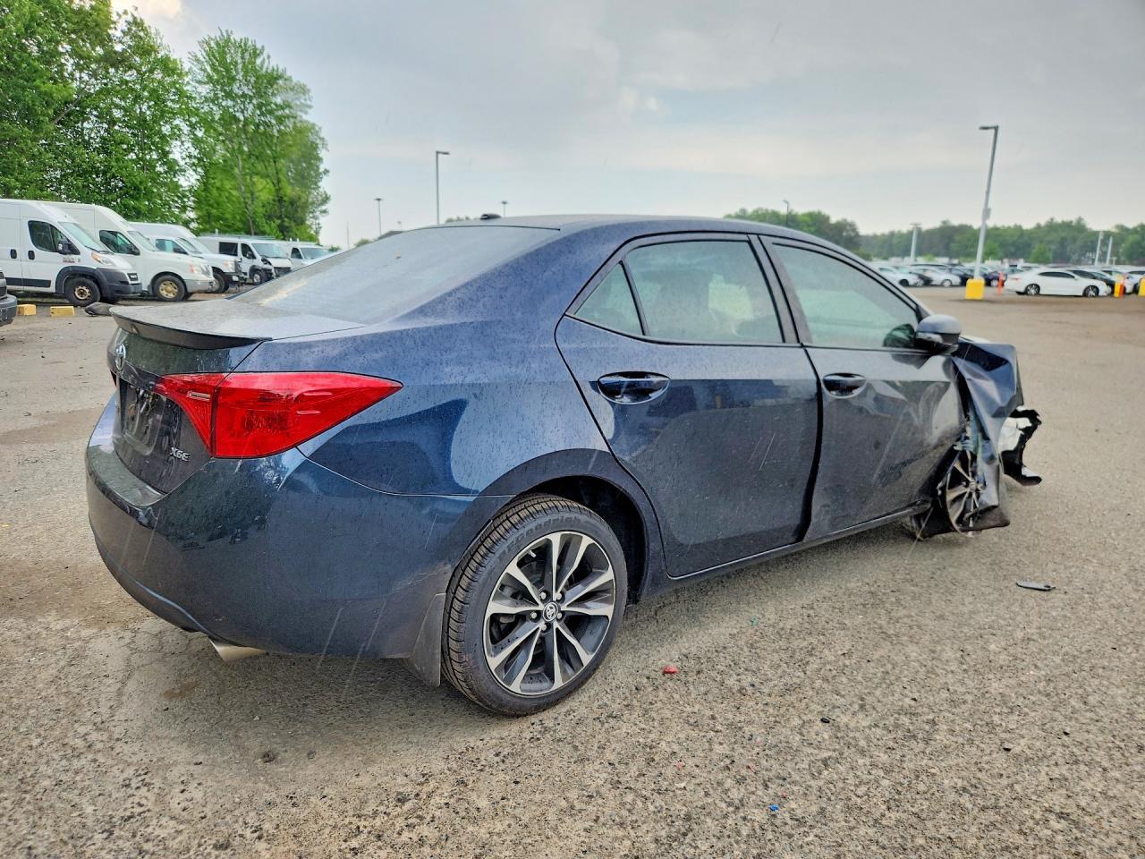 2017 Toyota Corolla Xse - Image 3