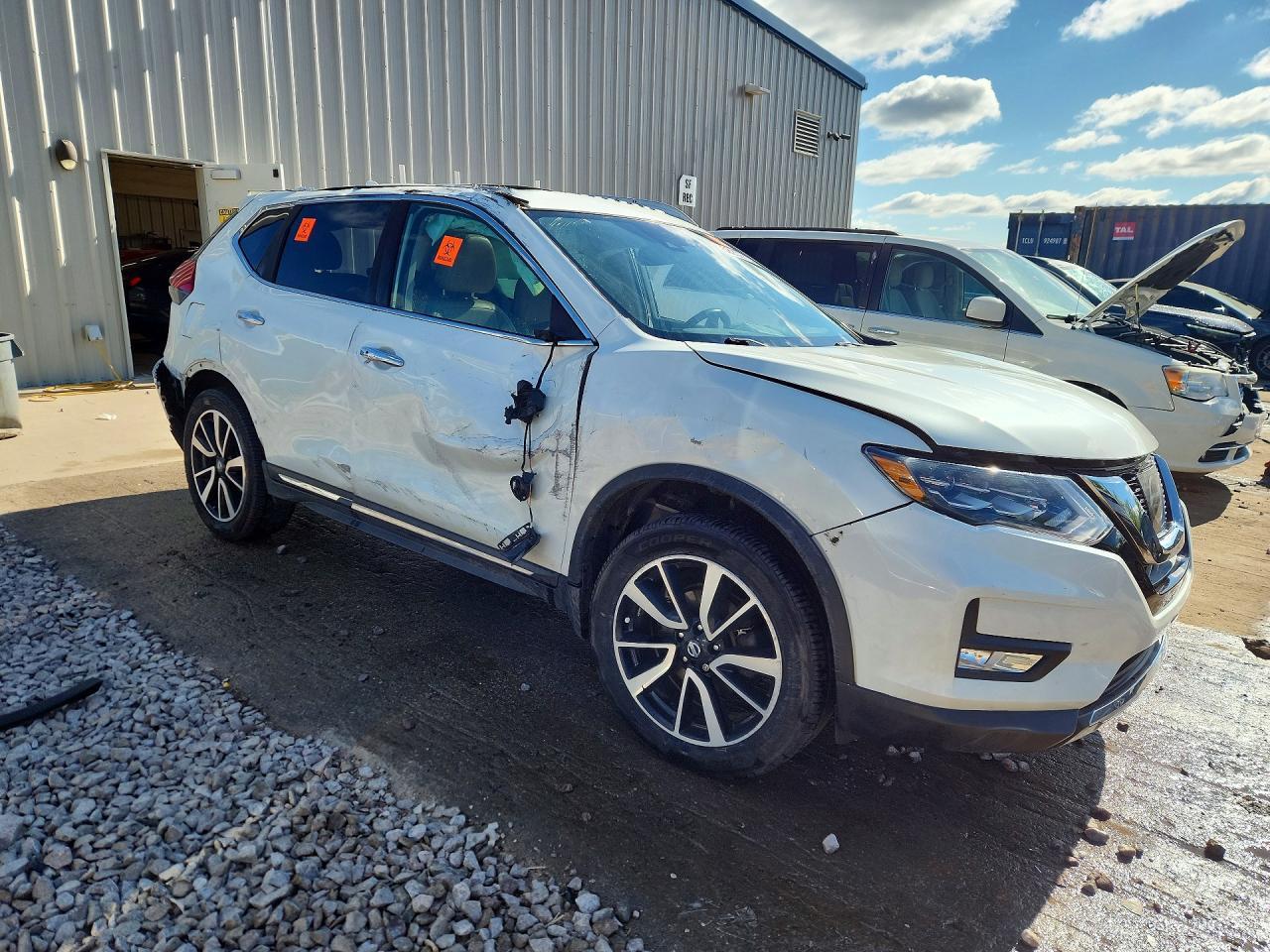 2017 Nissan Rogue S - Image 4