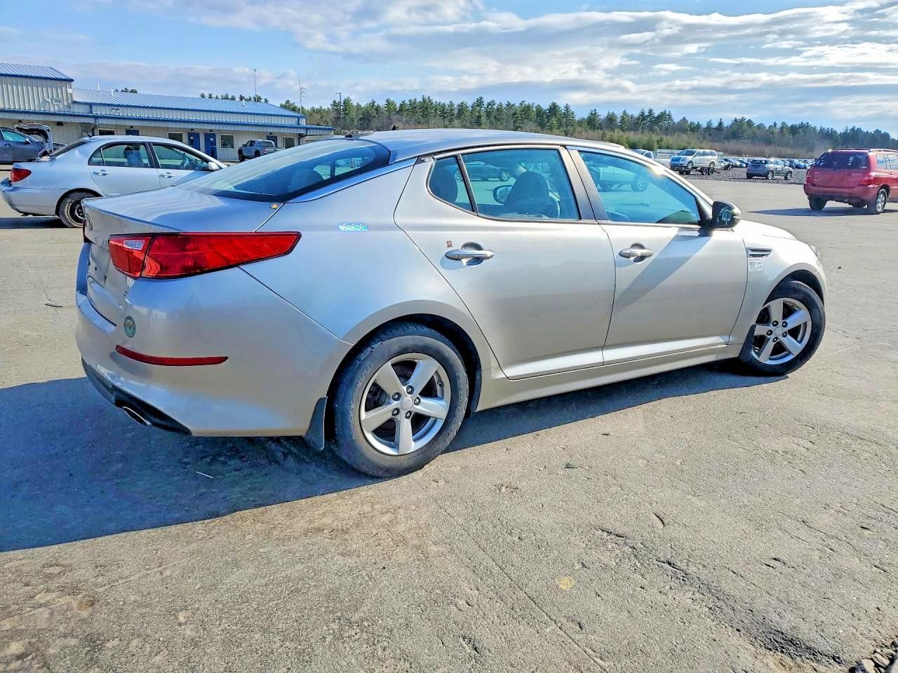 2015 Kia Optima Lx - Фото 3