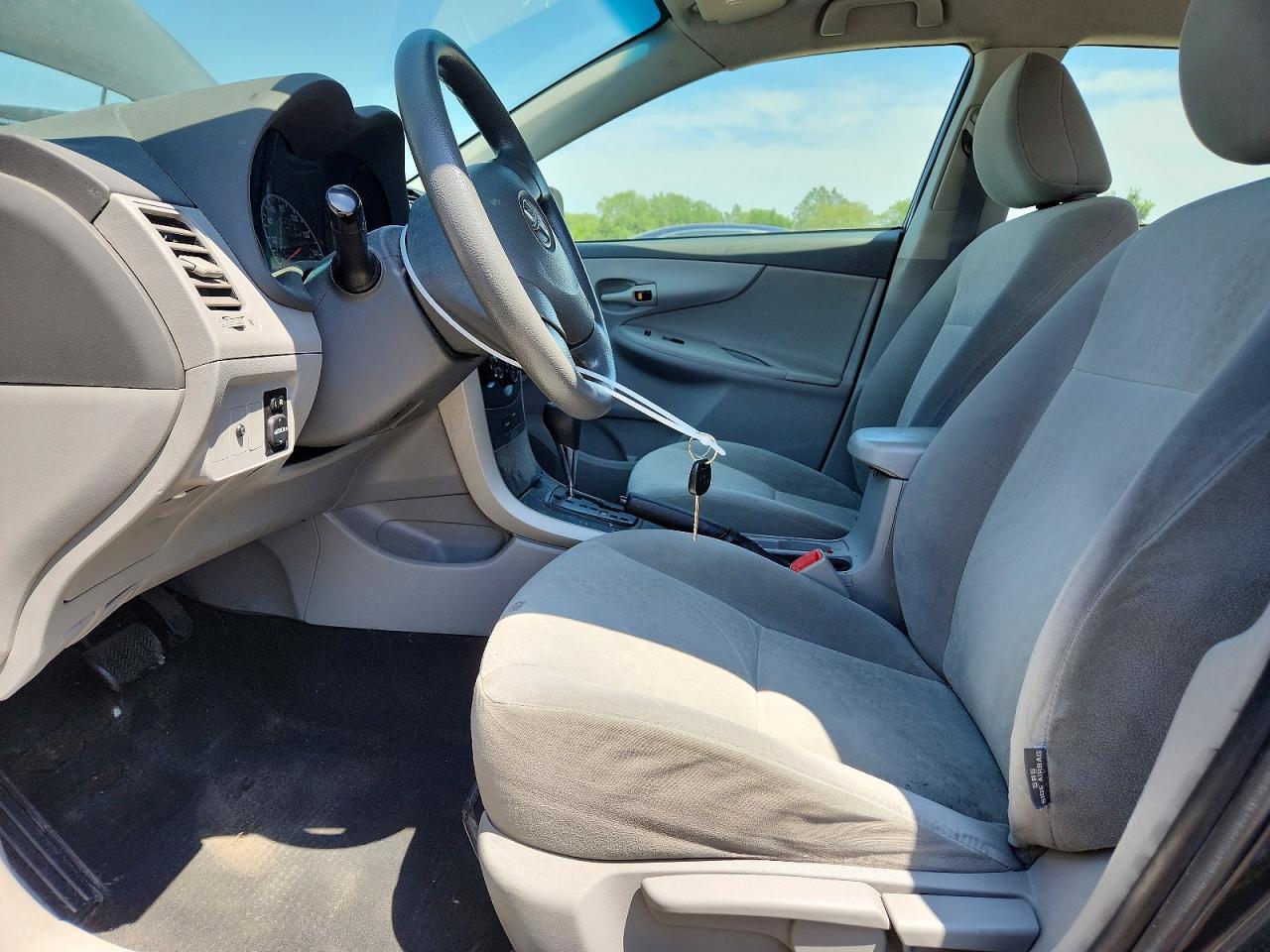 2009 Toyota Corolla Le - Фото 7