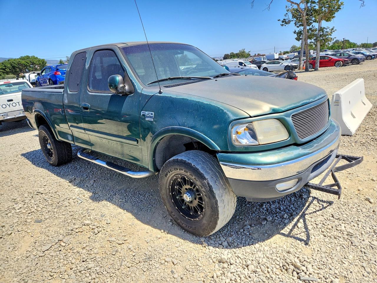 1999 Ford F150 - Image 4