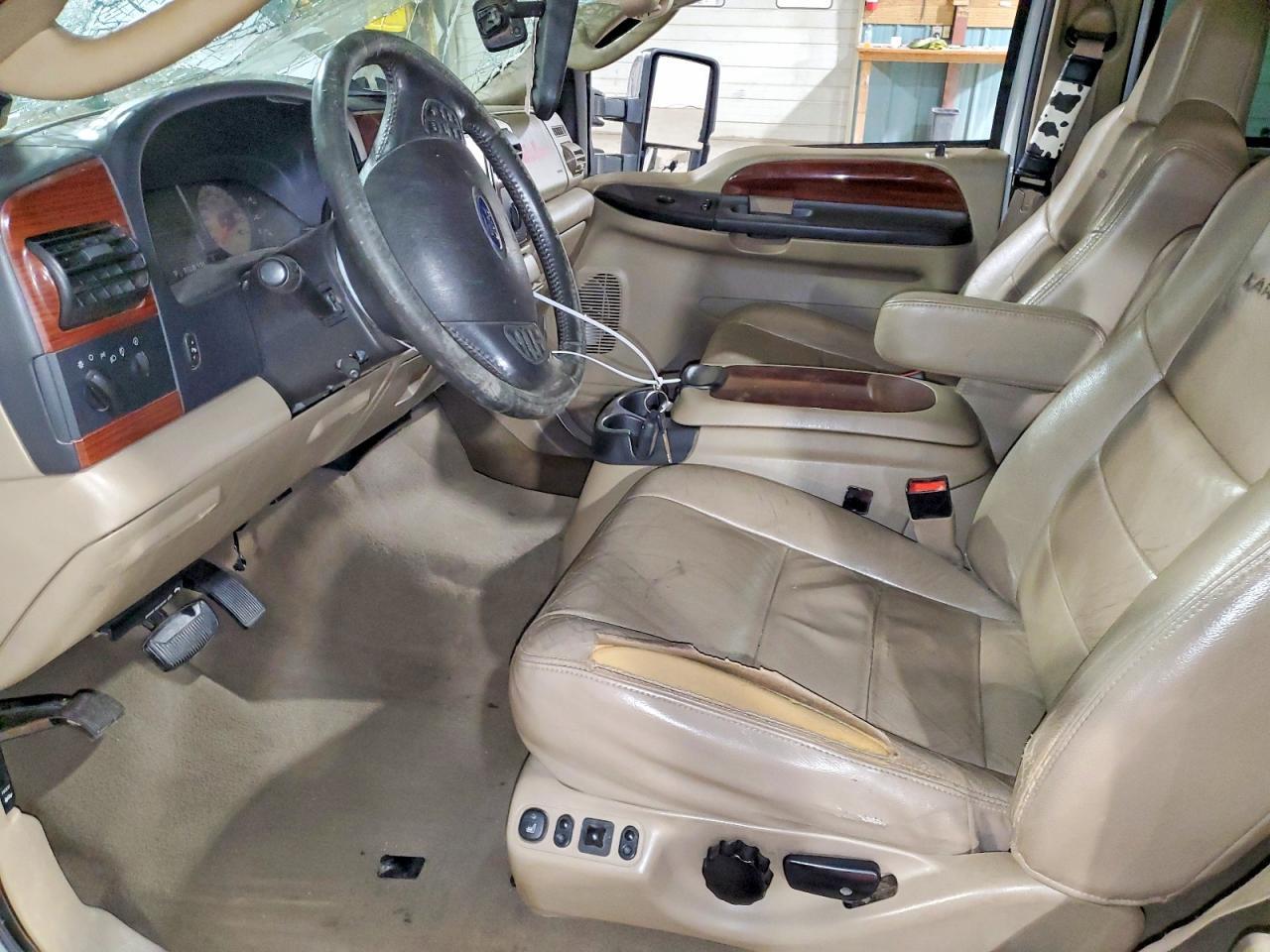 2005 Ford F250 Super Duty - Image 7