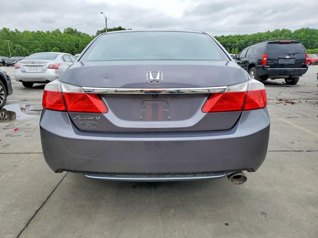 2015 Honda Accord Lx - Image 6