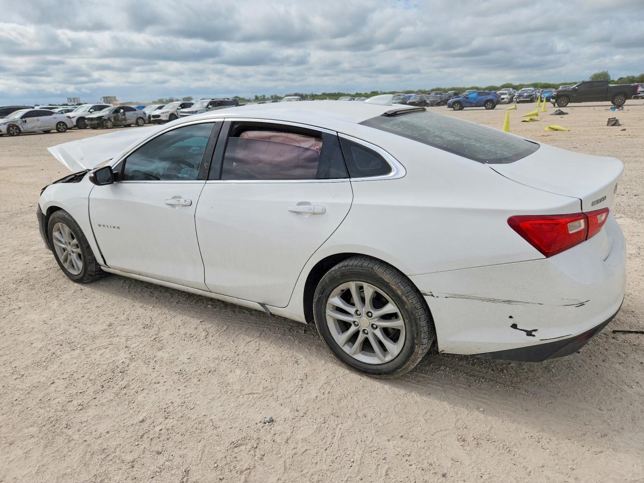 2018 Chevrolet Malibu Lt - Фото 2