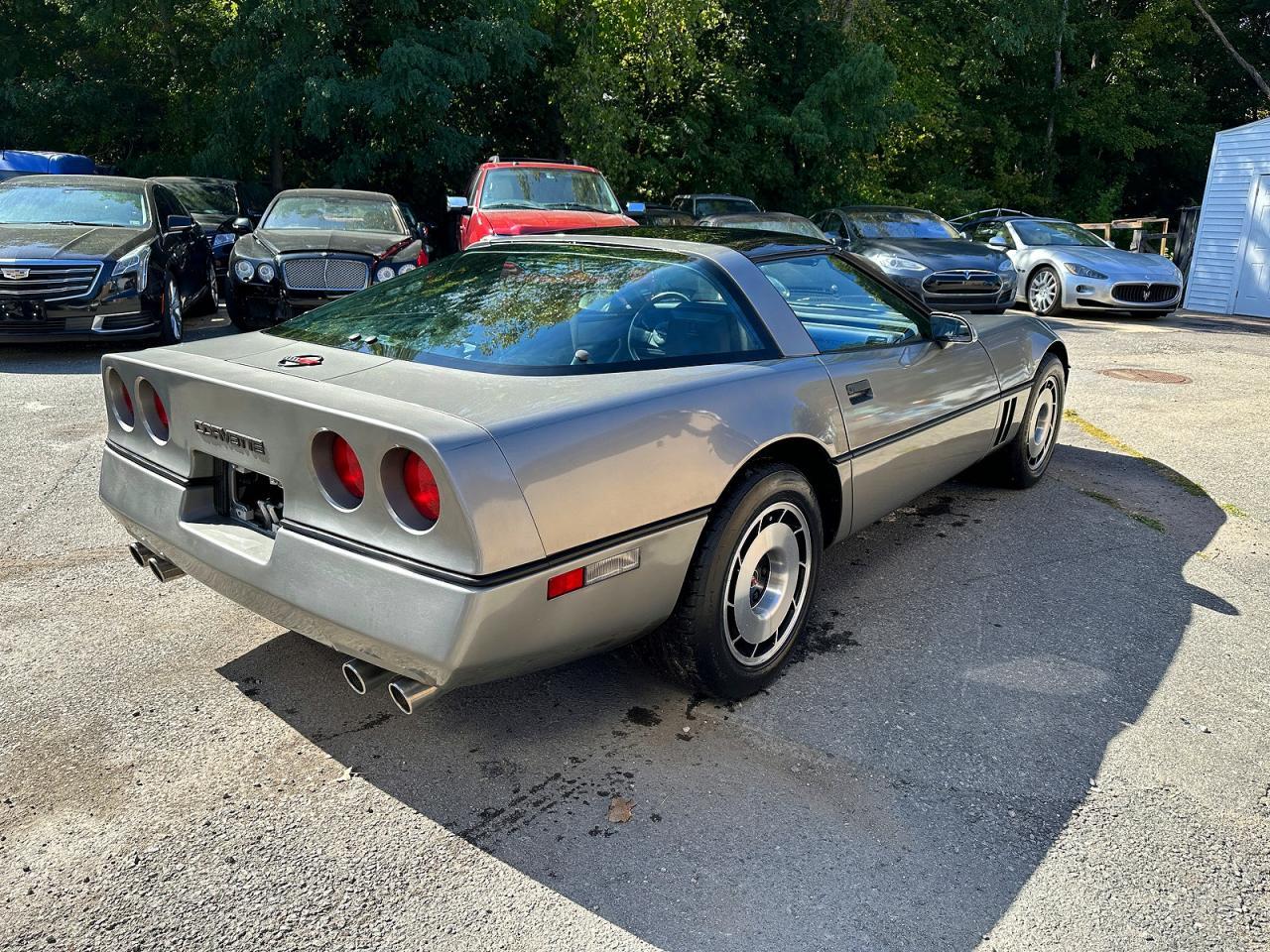 1984 Chevrolet Corvette - Фото 4