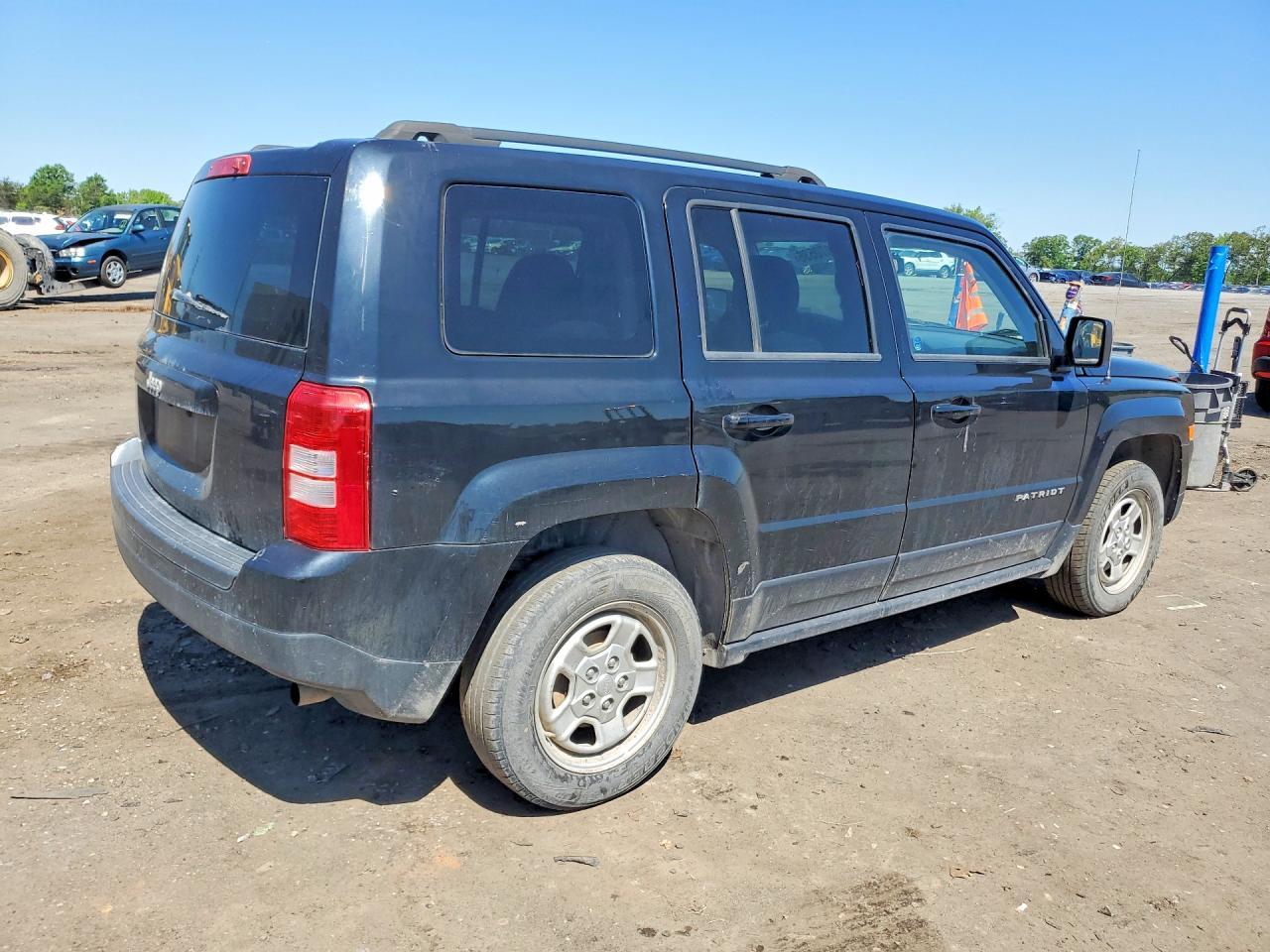 2016 Jeep Patriot Sport - Фото 3