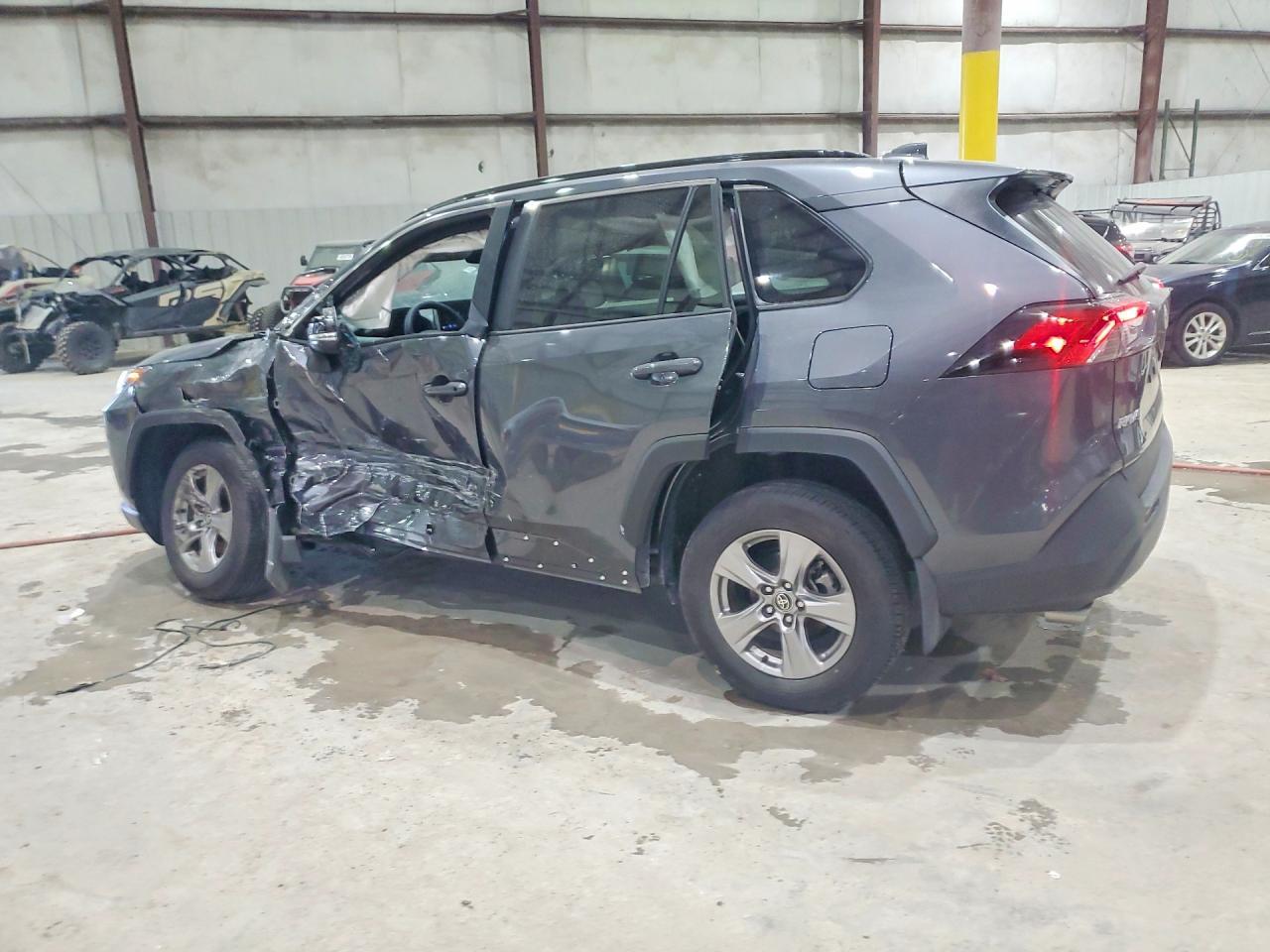 2025 Toyota Rav4 Xle - Фото 2