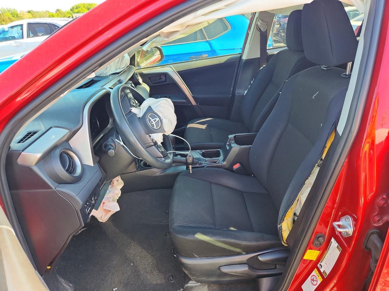 2017 Toyota Rav4 Le - Image 7