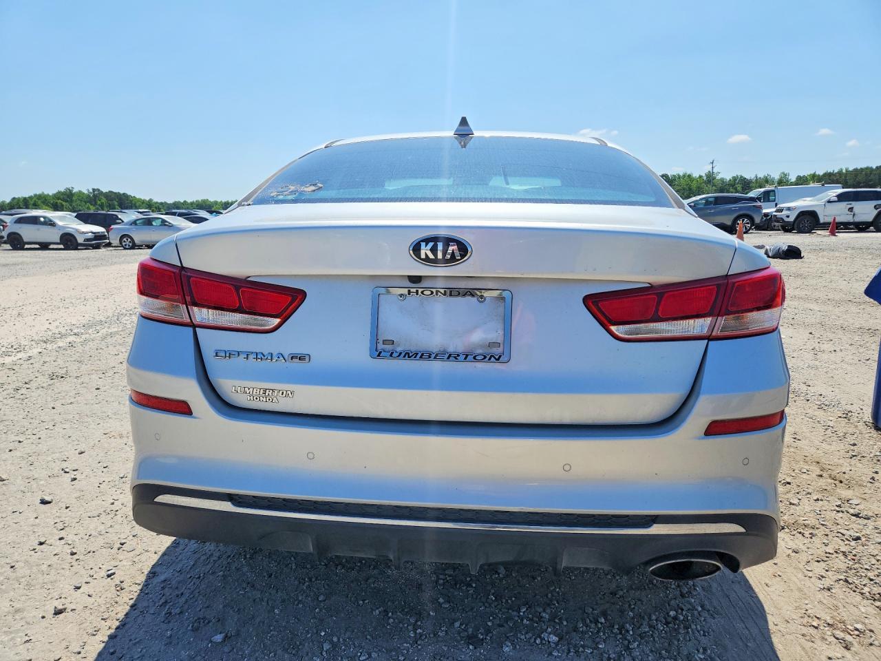 2020 Kia Optima - Image 6