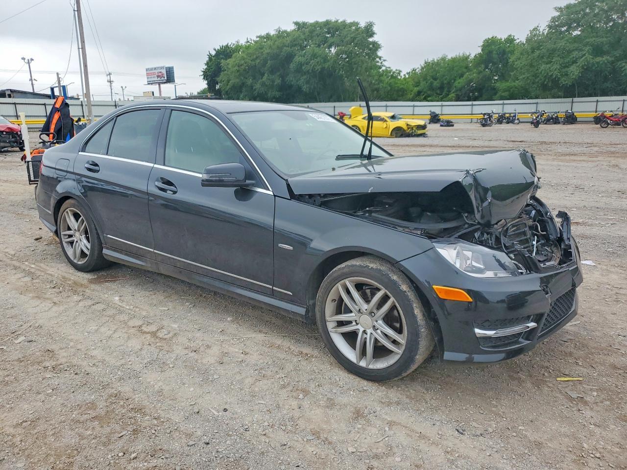 2012 Mercedes-Benz C 250 - Image 4