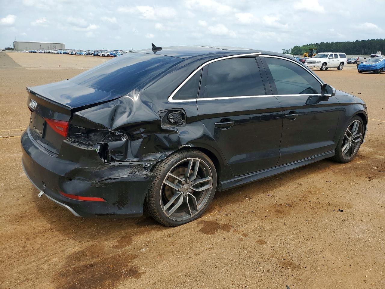 2015 Audi S3 - Image 3