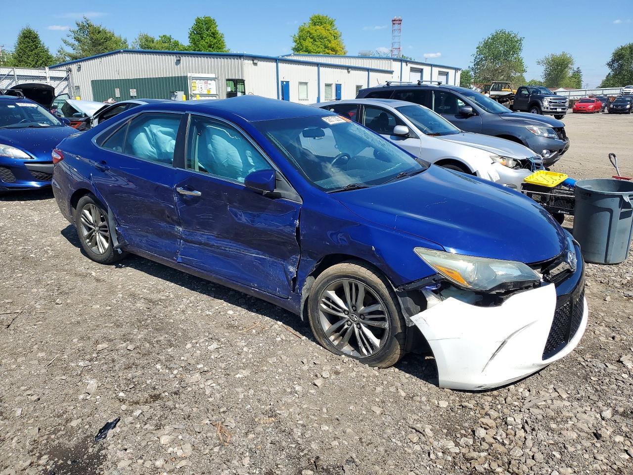 2015 Toyota Camry Se - Image 4