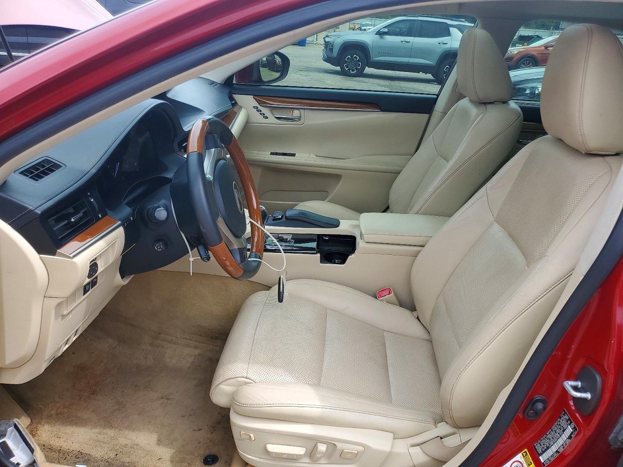 2015 Lexus Es 300H - Фото 7