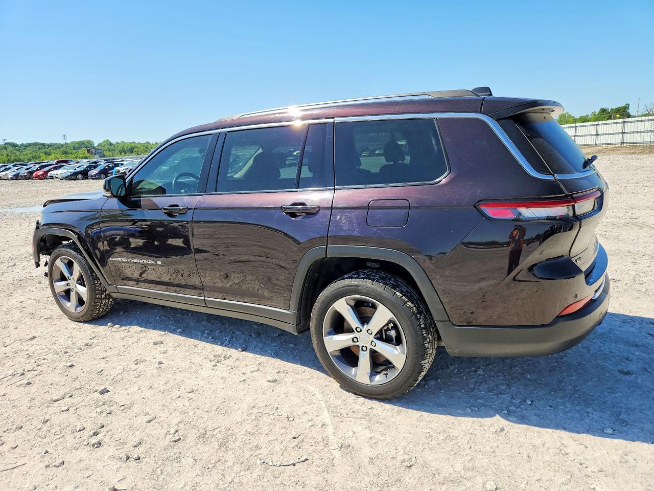 2022 Jeep Grand Cherokee L Limited - Image 2