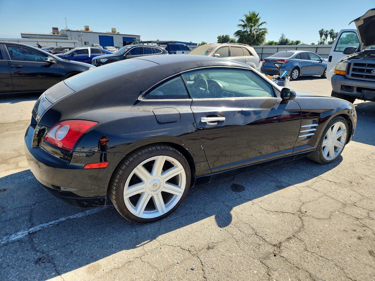 2005 Chrysler Crossfire Limited - Image 3