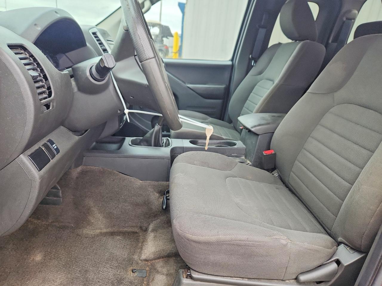 2016 Nissan Frontier S - Image 7