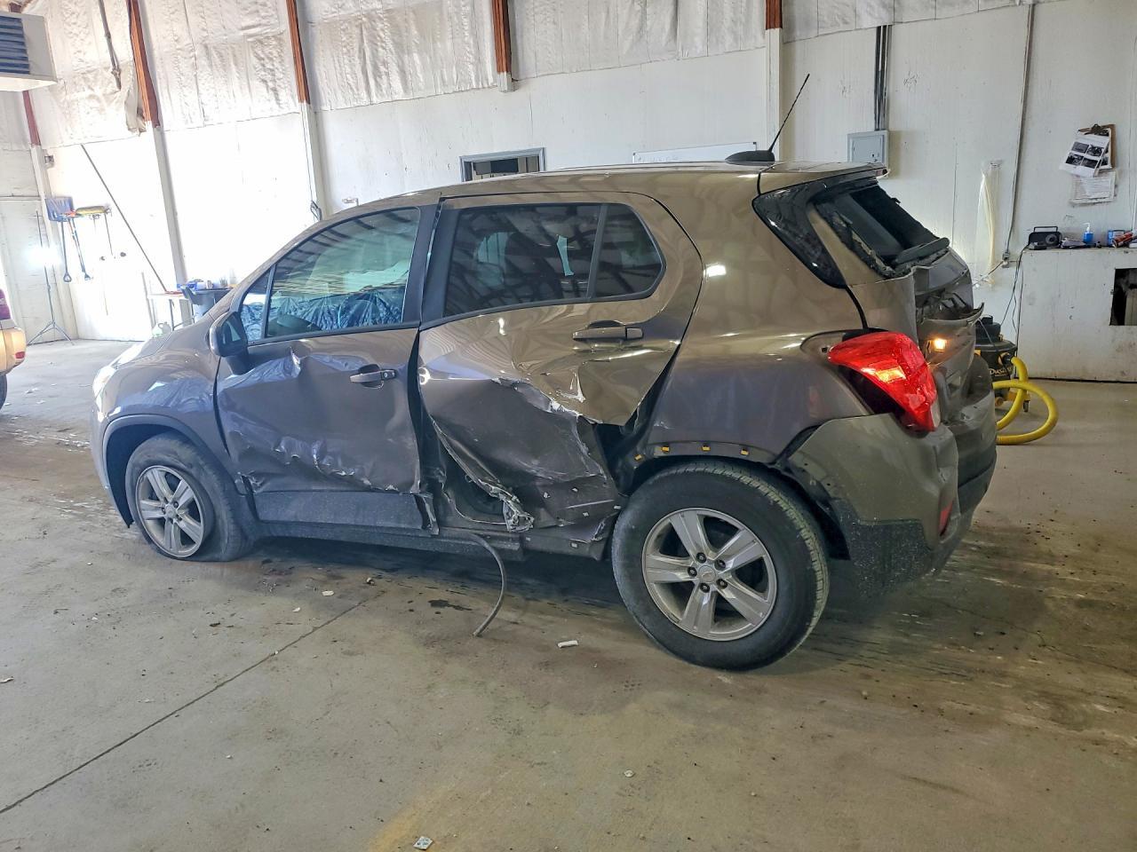 2020 Chevrolet Trax Ls - Image 2