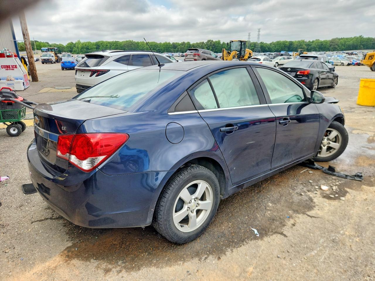 2014 Chevrolet Cruze Lt - Image 3