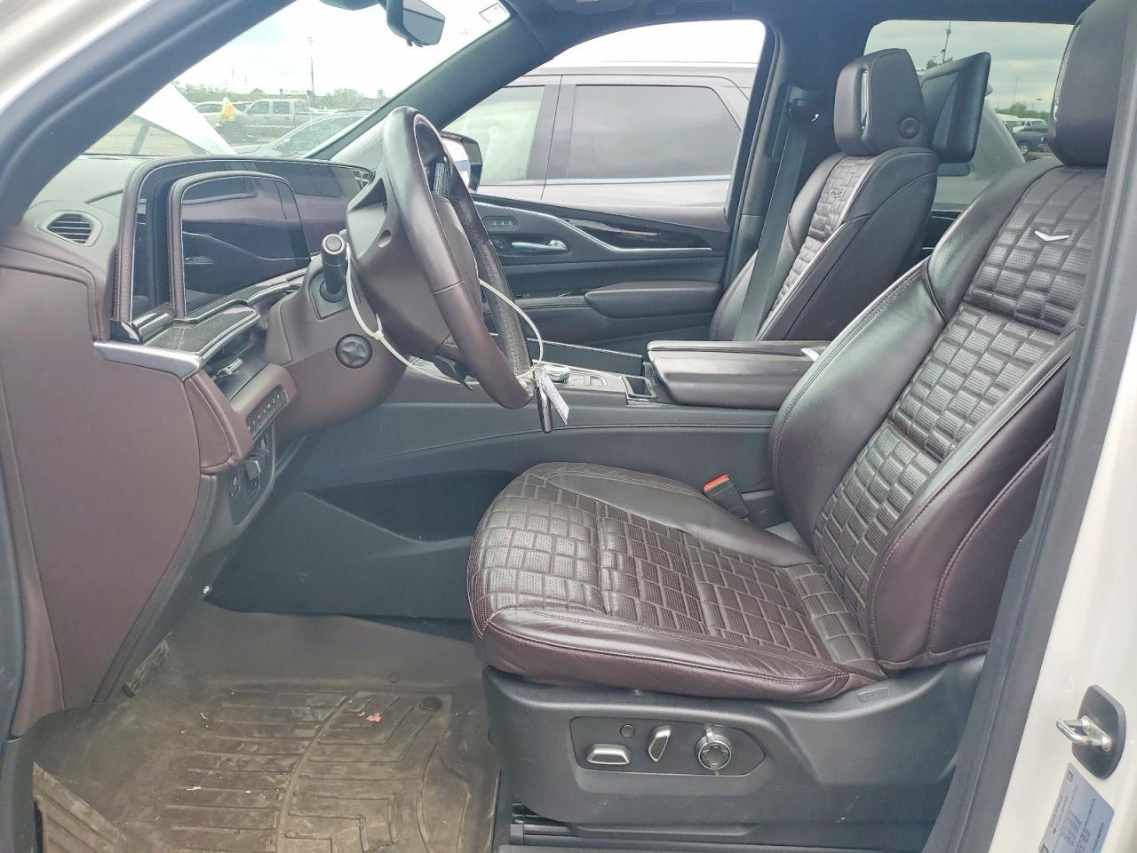 2021 Cadillac Escalade P - Image 7