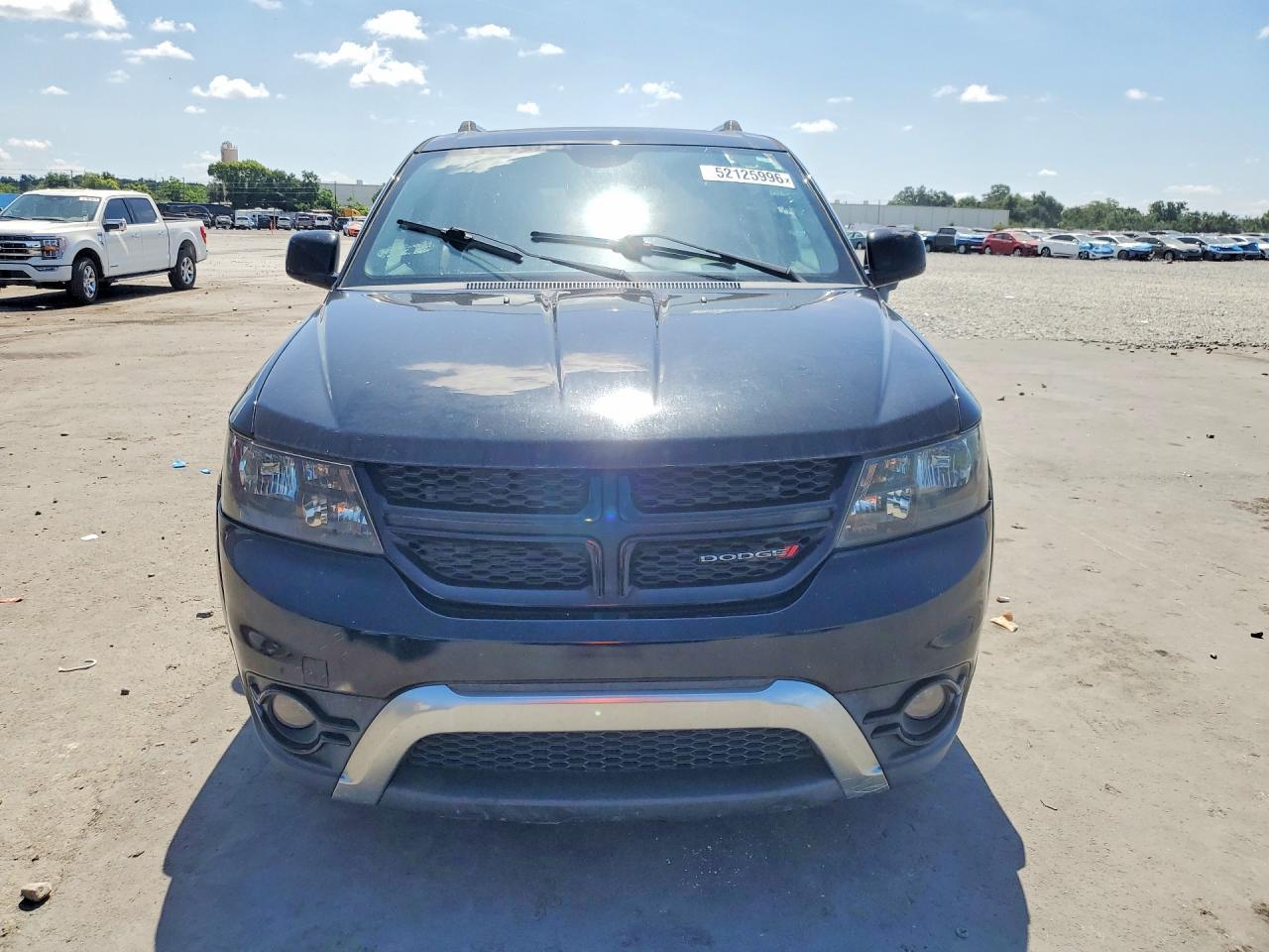 2017 Dodge Journey Crossroad - Image 5