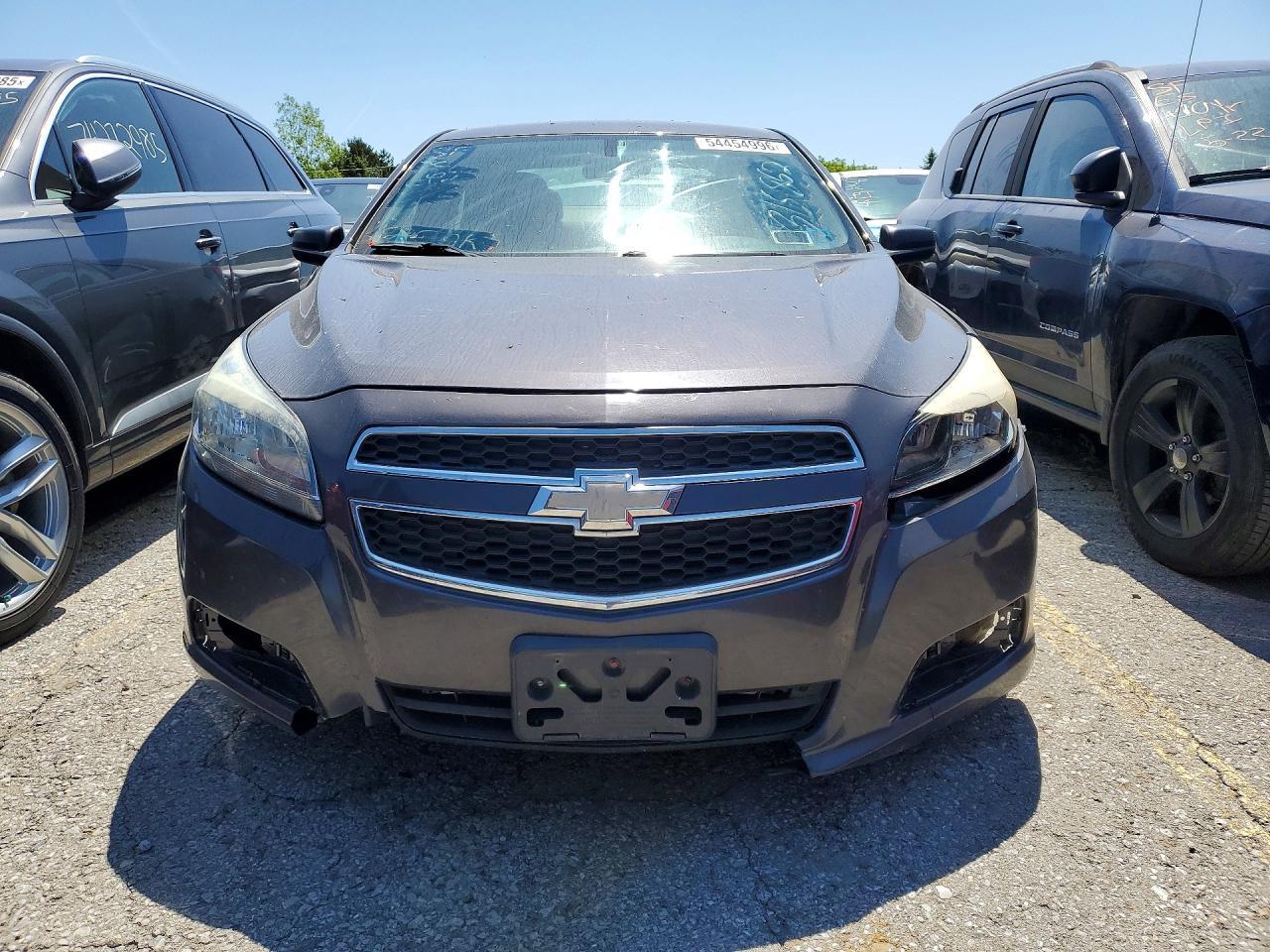 2013 Chevrolet Malibu Ls - Фото 5