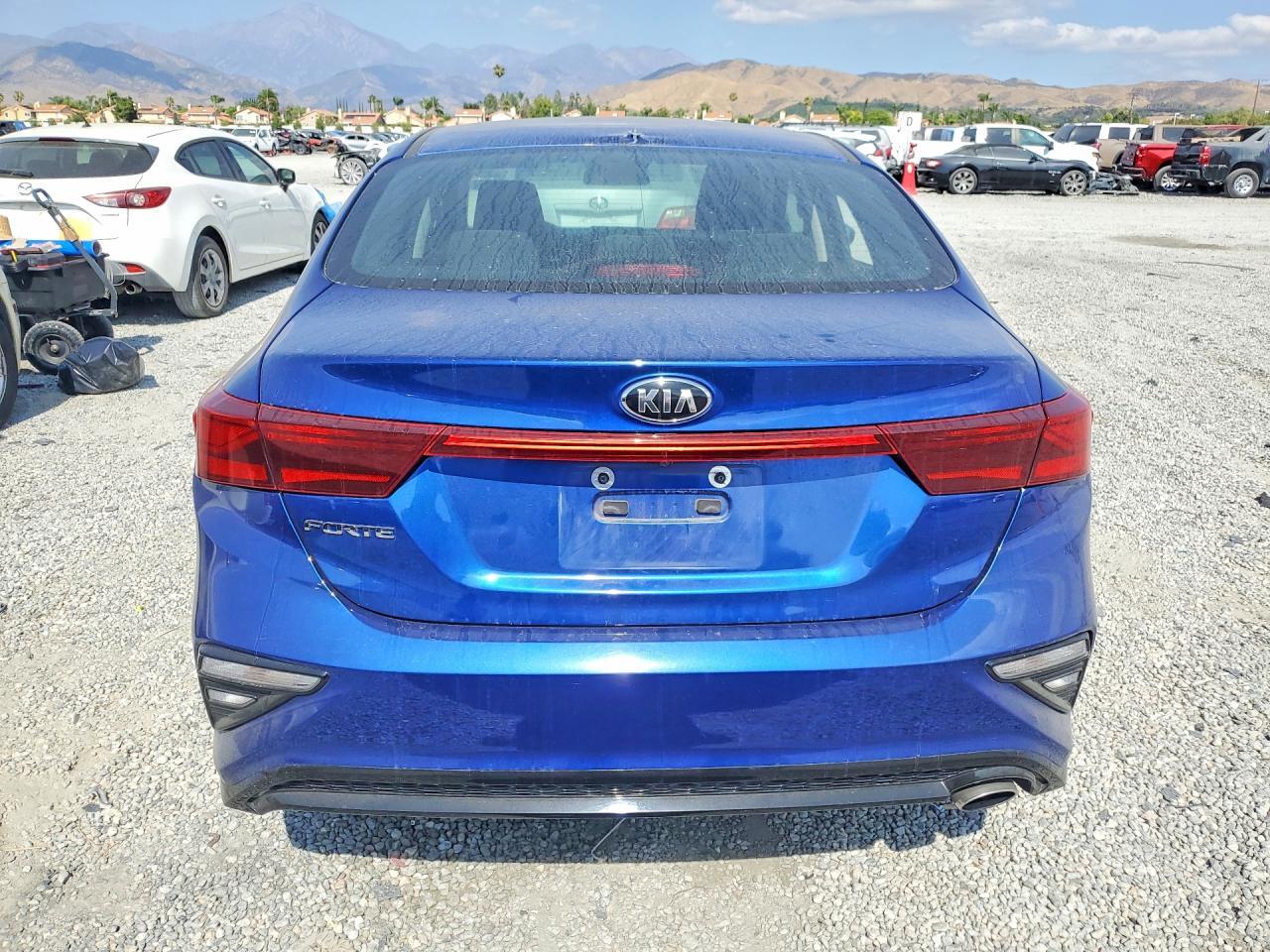 2020 Kia Forte Lxs - Фото 6