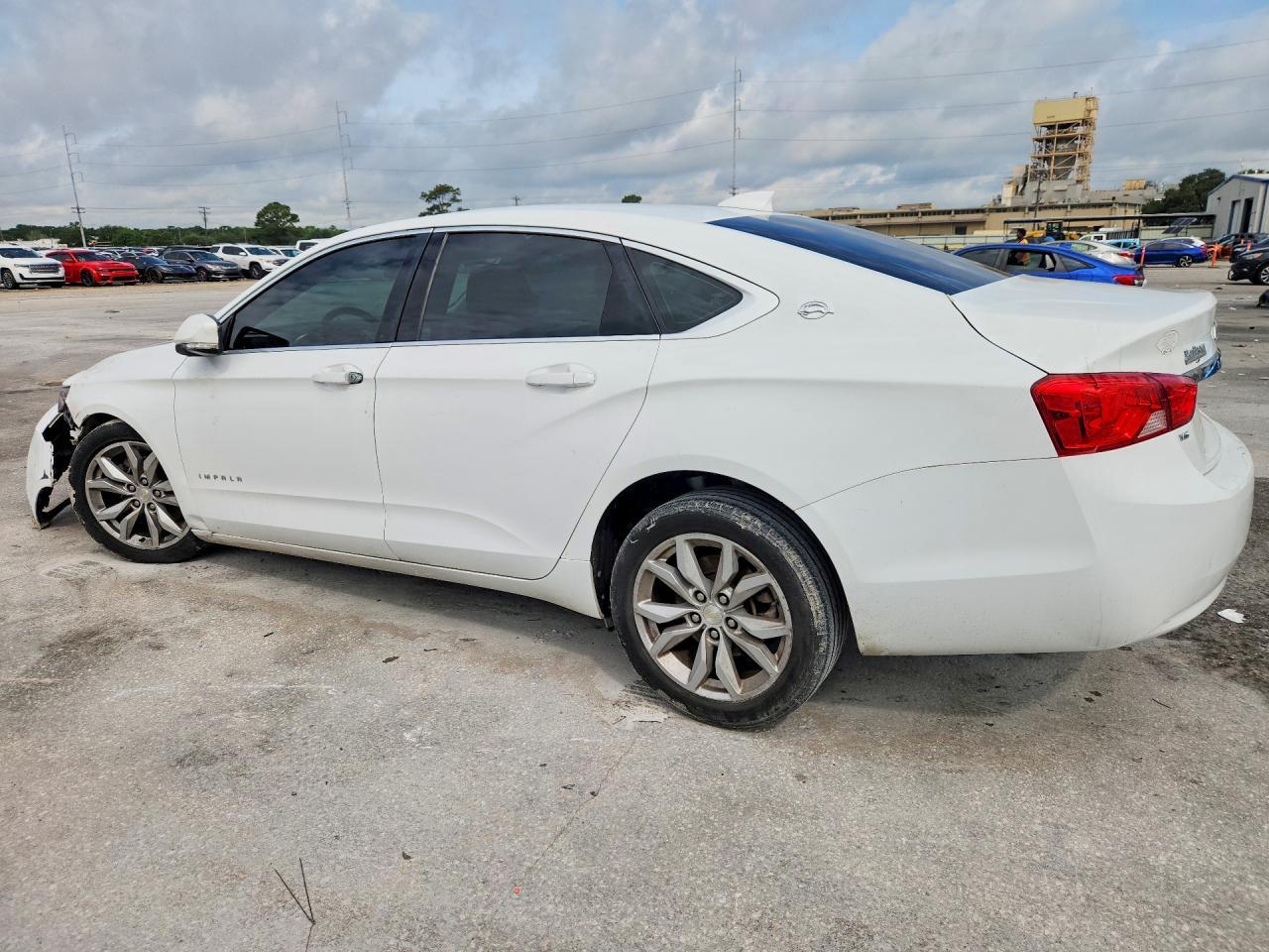 2016 Chevrolet Impala Lt - Фото 2