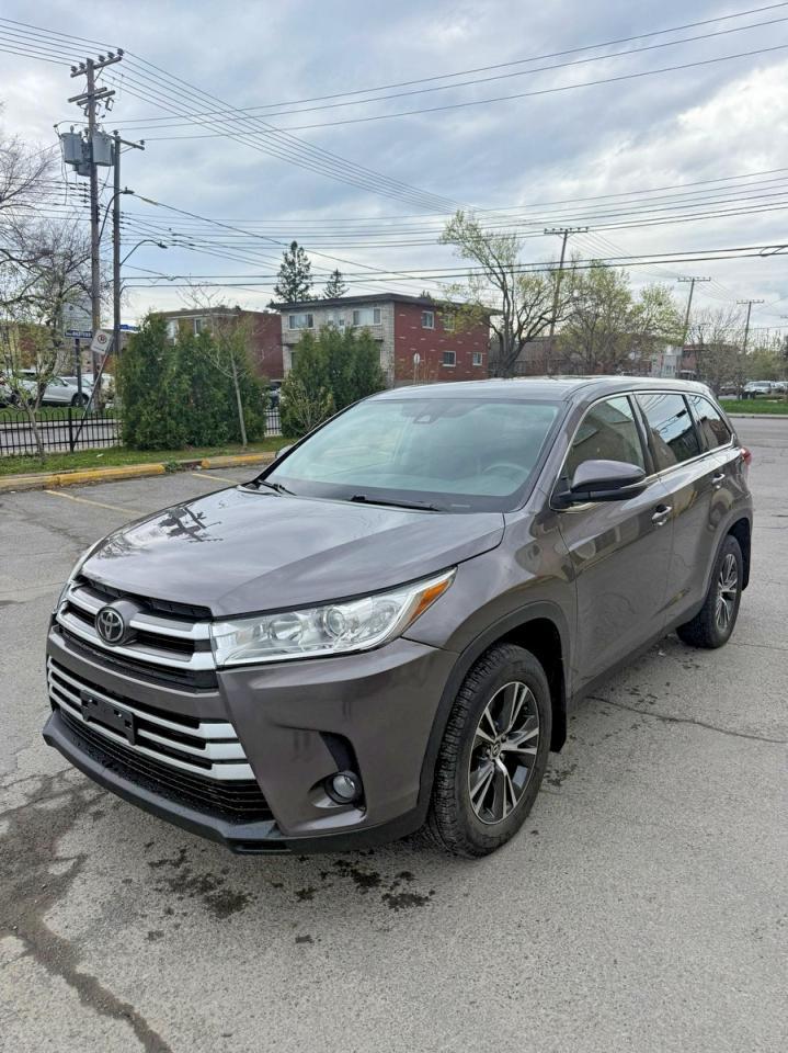 2019 Toyota Highlander Le - Image 2