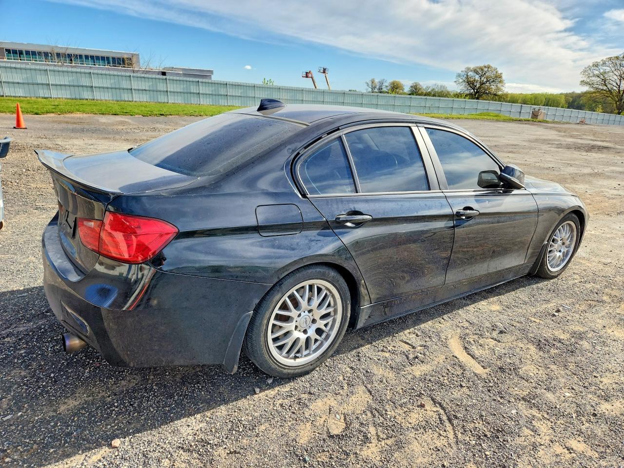 2014 BMW 328 D xDrive - Image 3
