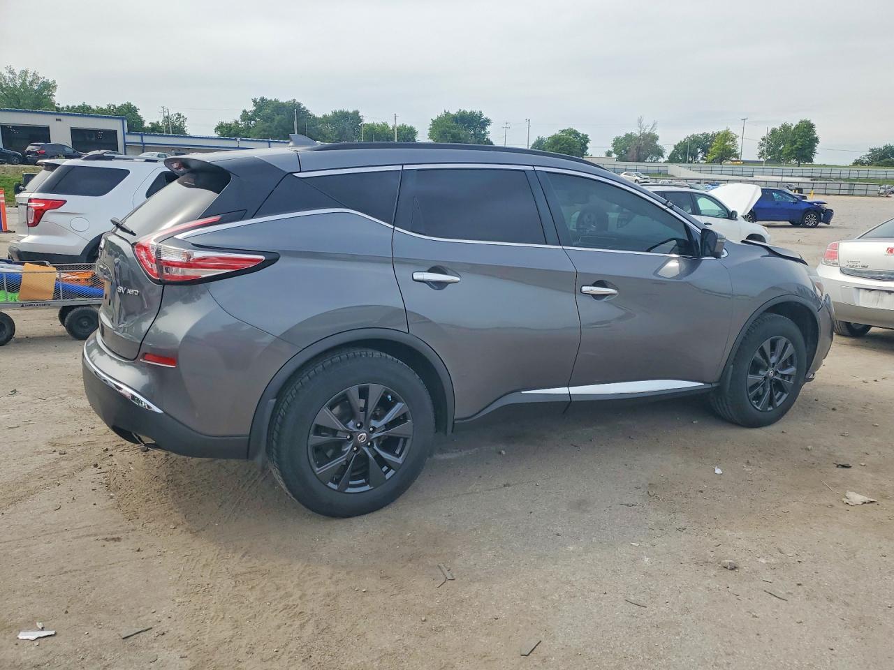 2018 Nissan Murano Sv - Image 3