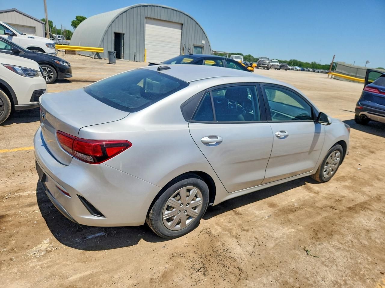 2021 Kia Rio Lx - Image 3