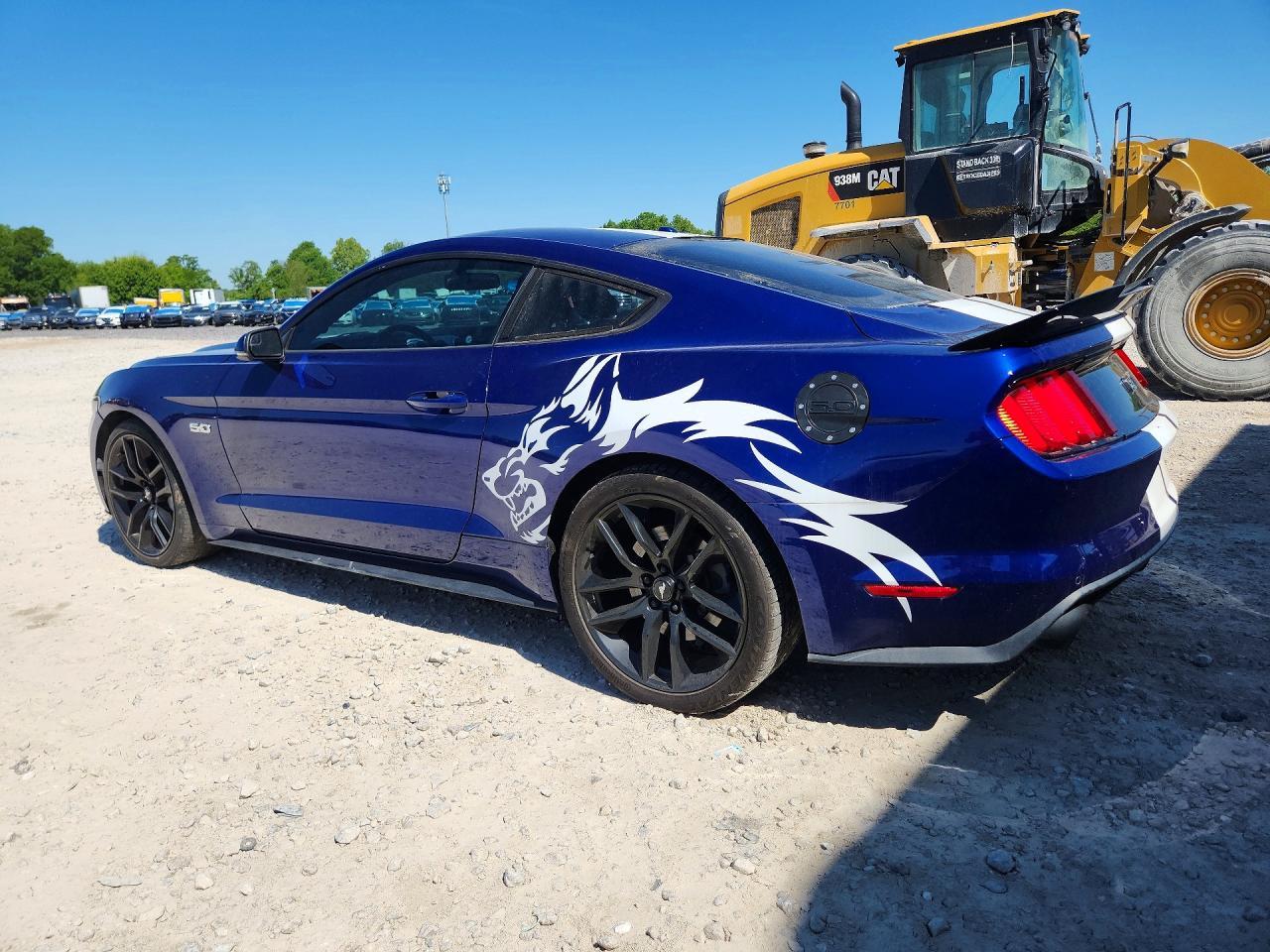 2015 Ford Mustang Gt - Фото 2