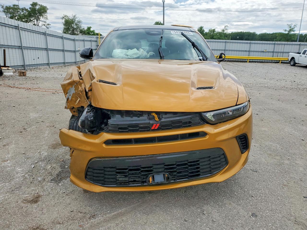 2024 Dodge Hornet R - Image 5