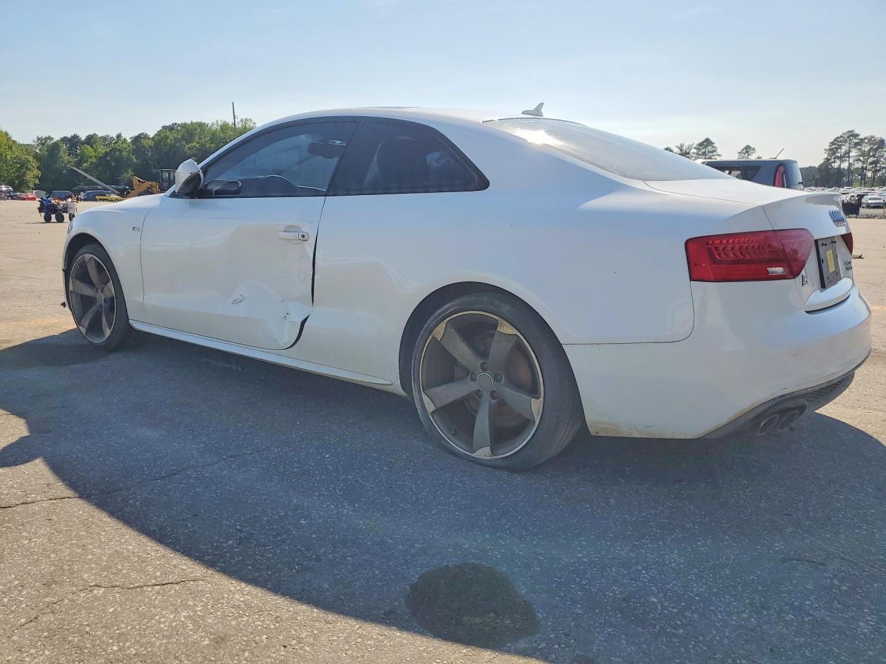 2015 Audi A5 Premium Plus - Image 2