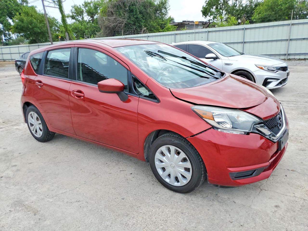 2017 Nissan Versa - Image 4