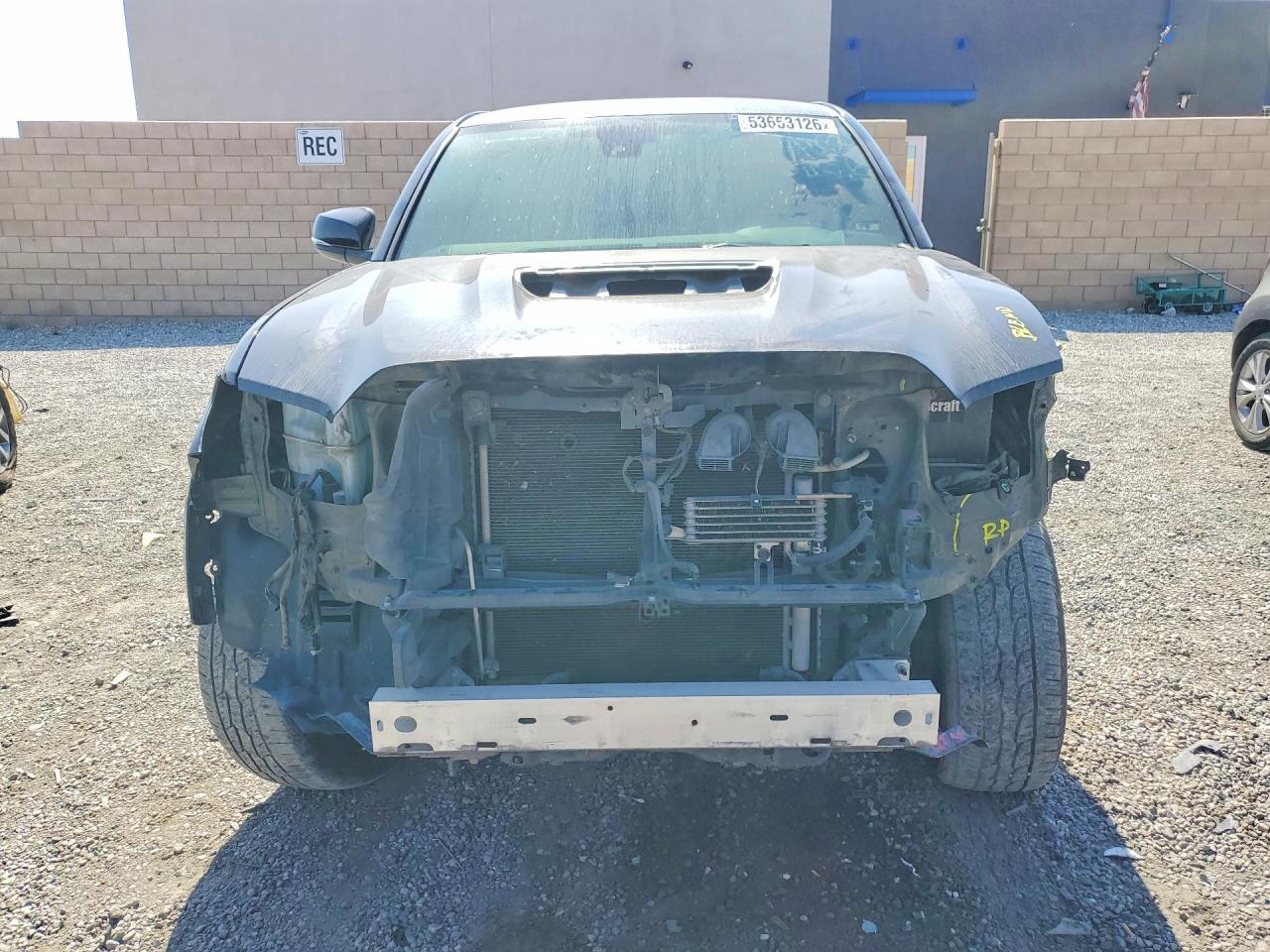 2019 Toyota Tacoma Trd Sport/Trd Off Road/Trd Pro - Image 5