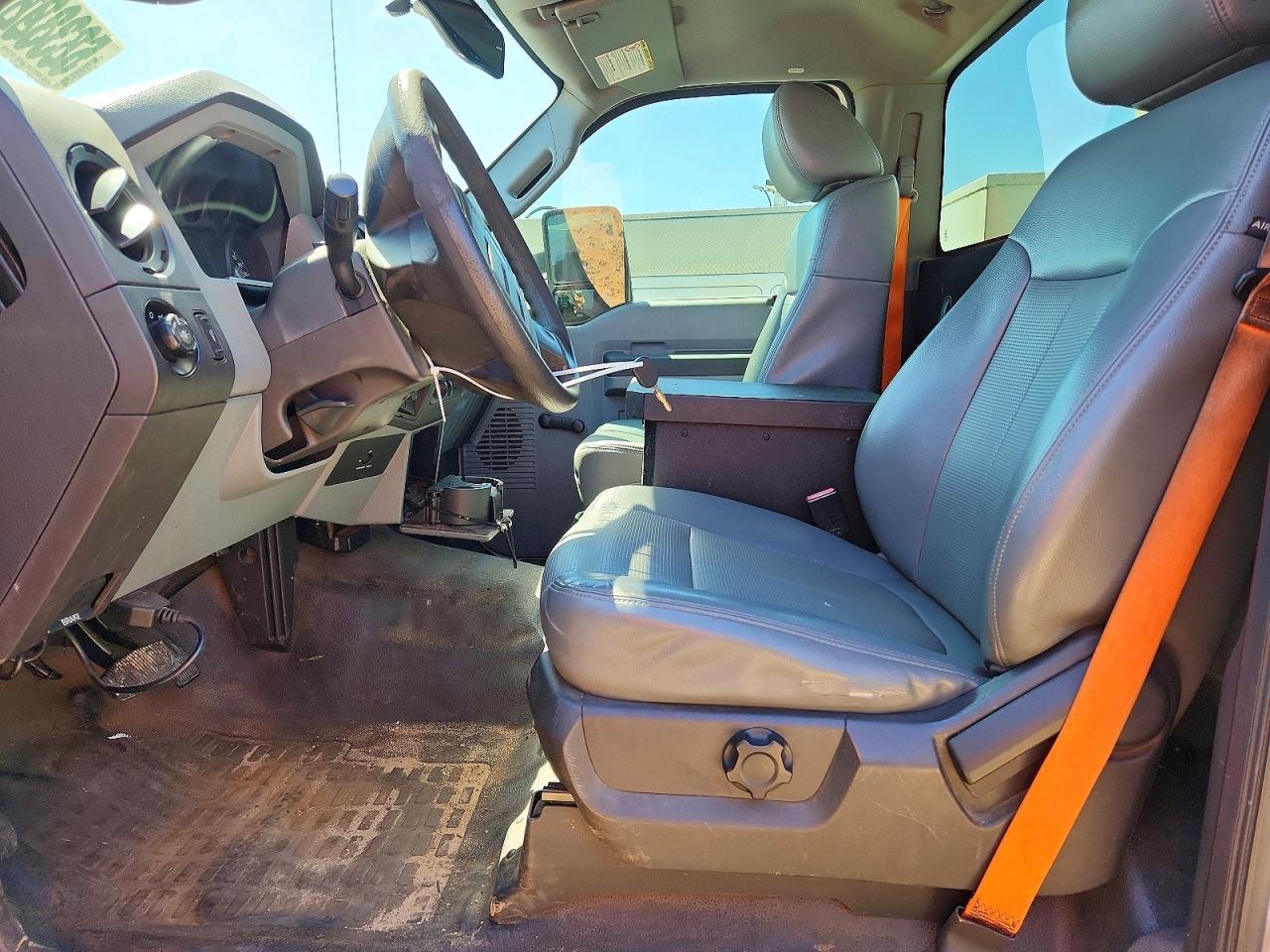 2014 Ford F450 Super Duty - Image 7
