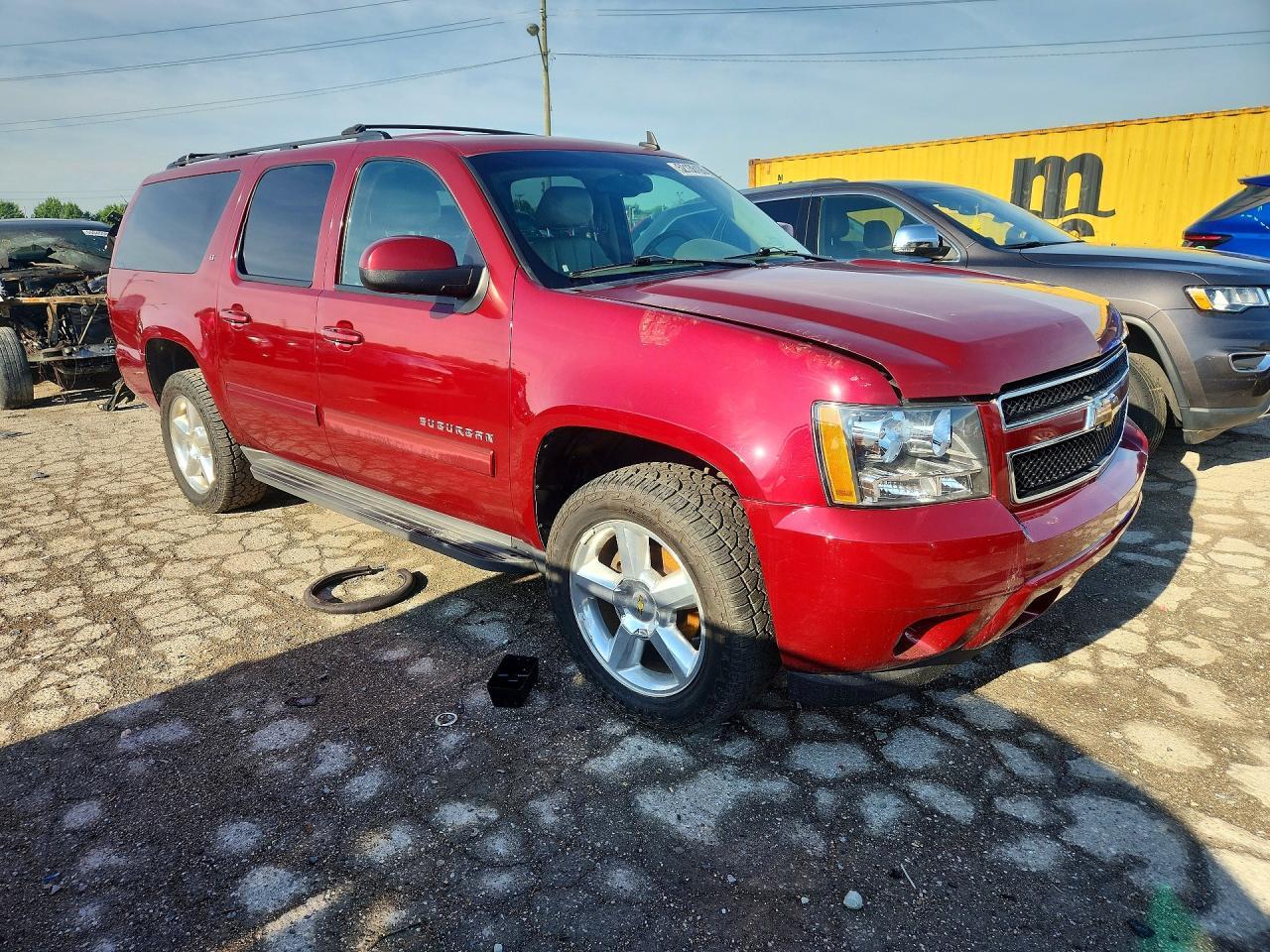 2010 Chevrolet Suburban K1500 Lt - Image 4