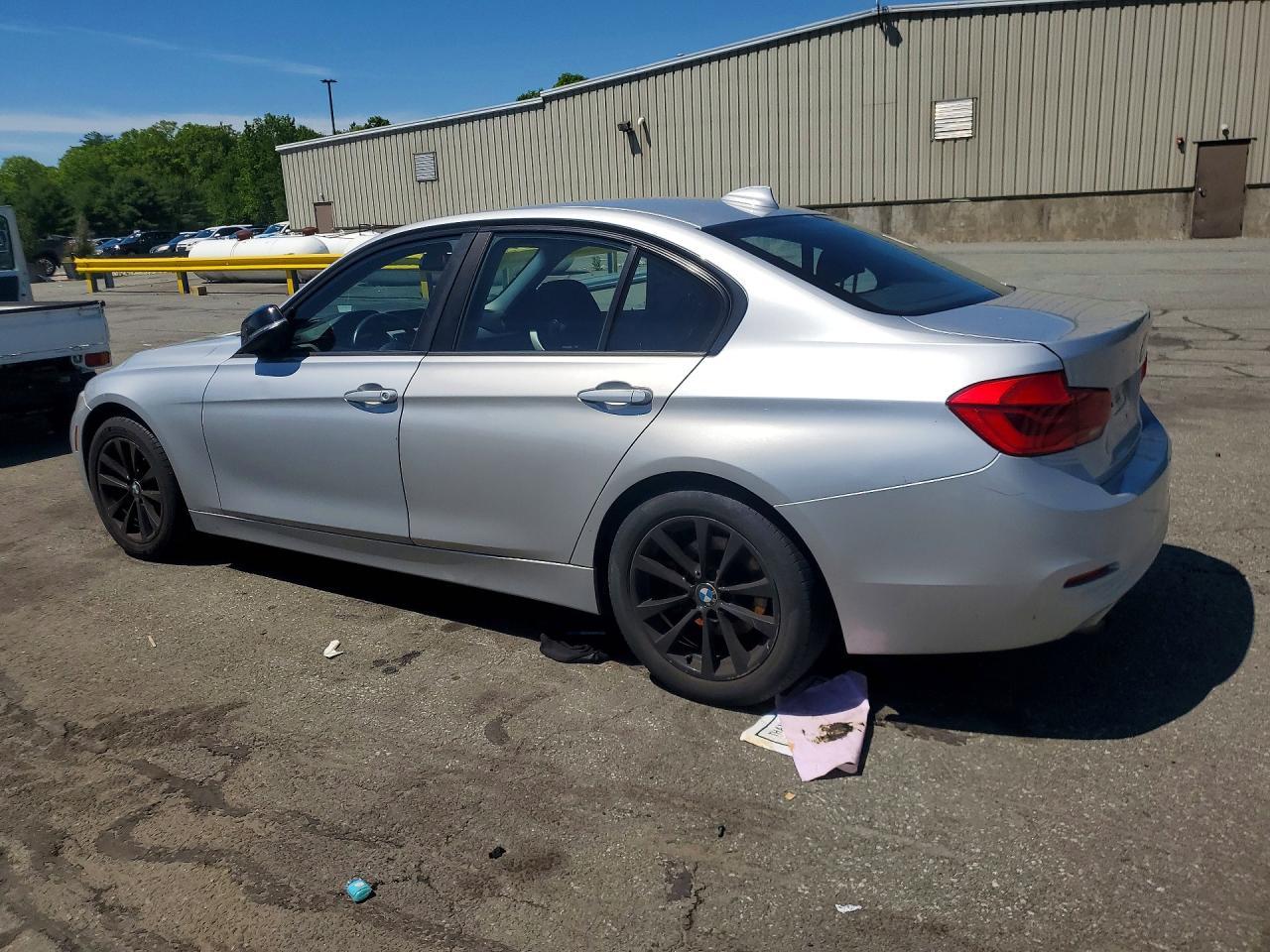 2016 BMW 320 I - Image 2