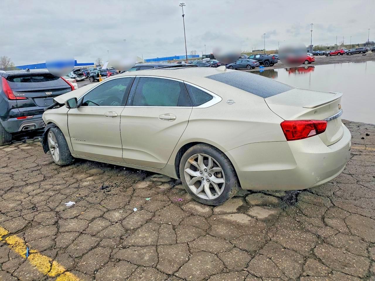 2014 Chevrolet Impala Lt - Image 2