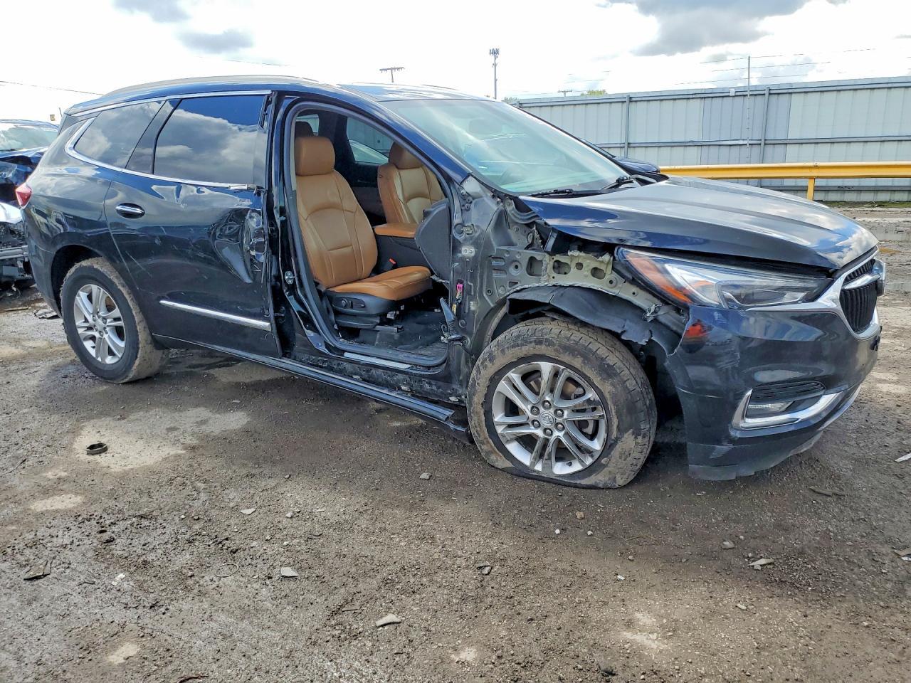 2018 Buick Enclave Essence - Фото 4