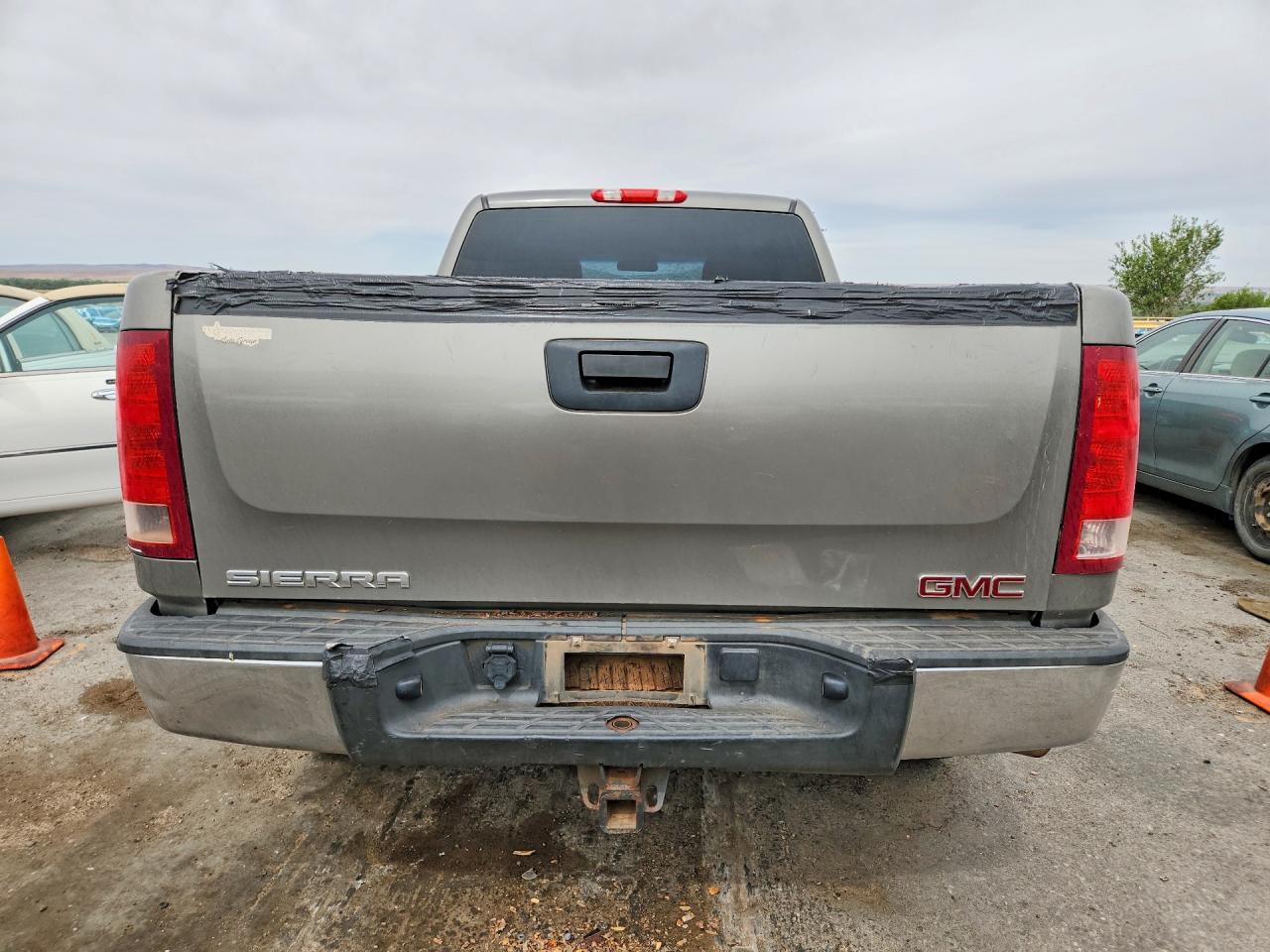 2012 GMC Sierra K1500 - Image 6