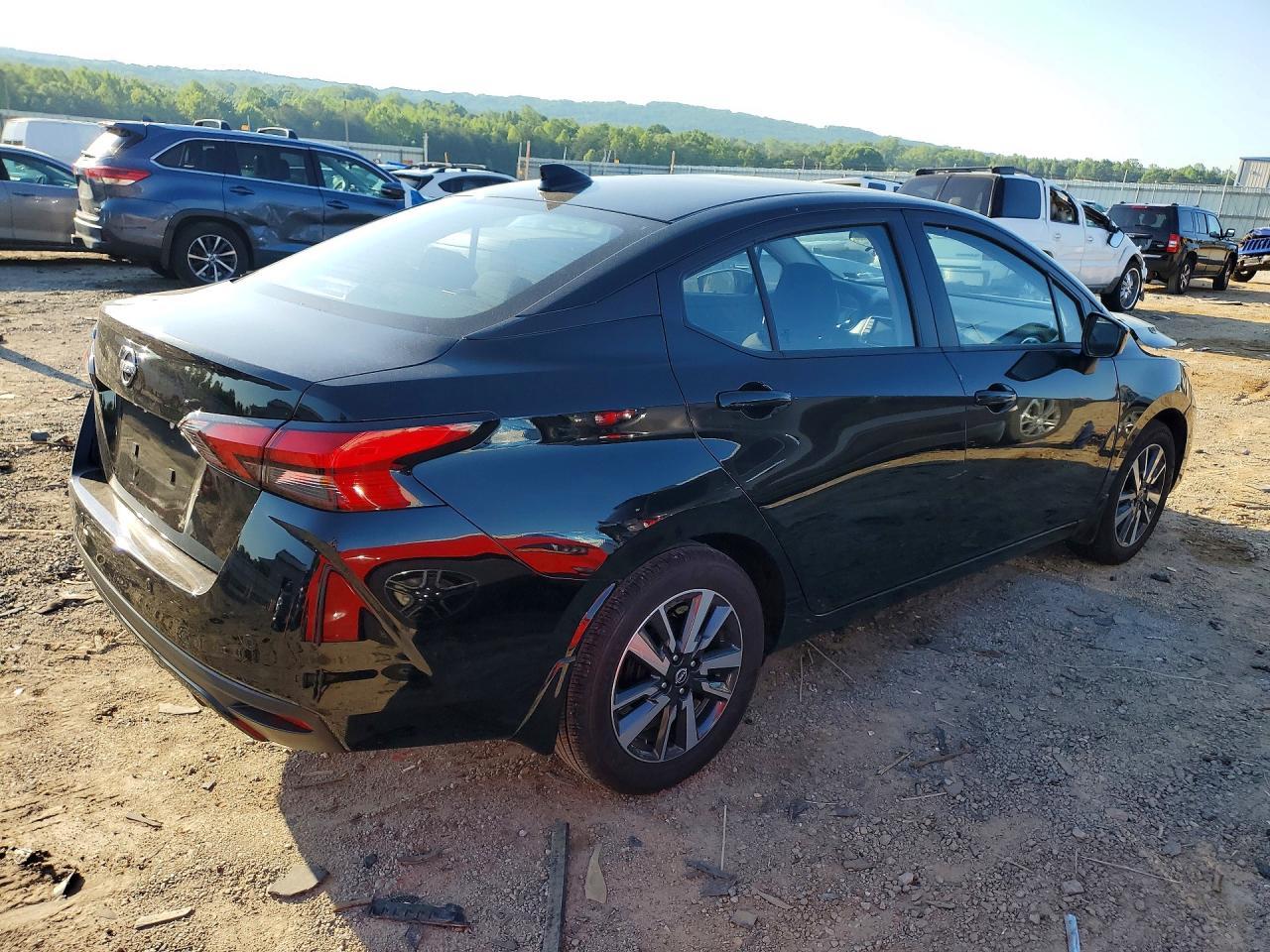 2025 Nissan Versa Sv - Фото 3