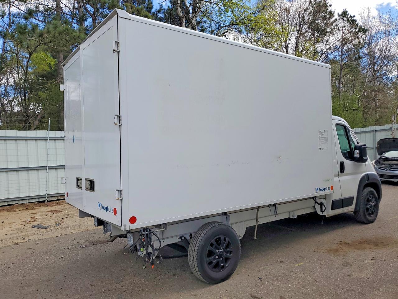 2023 Ram Promaster 3500 Box Truck - Image 3