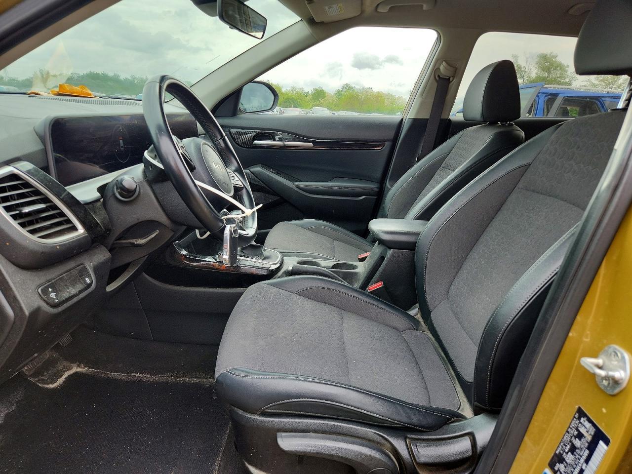 2024 Kia Seltos X Line - Image 7