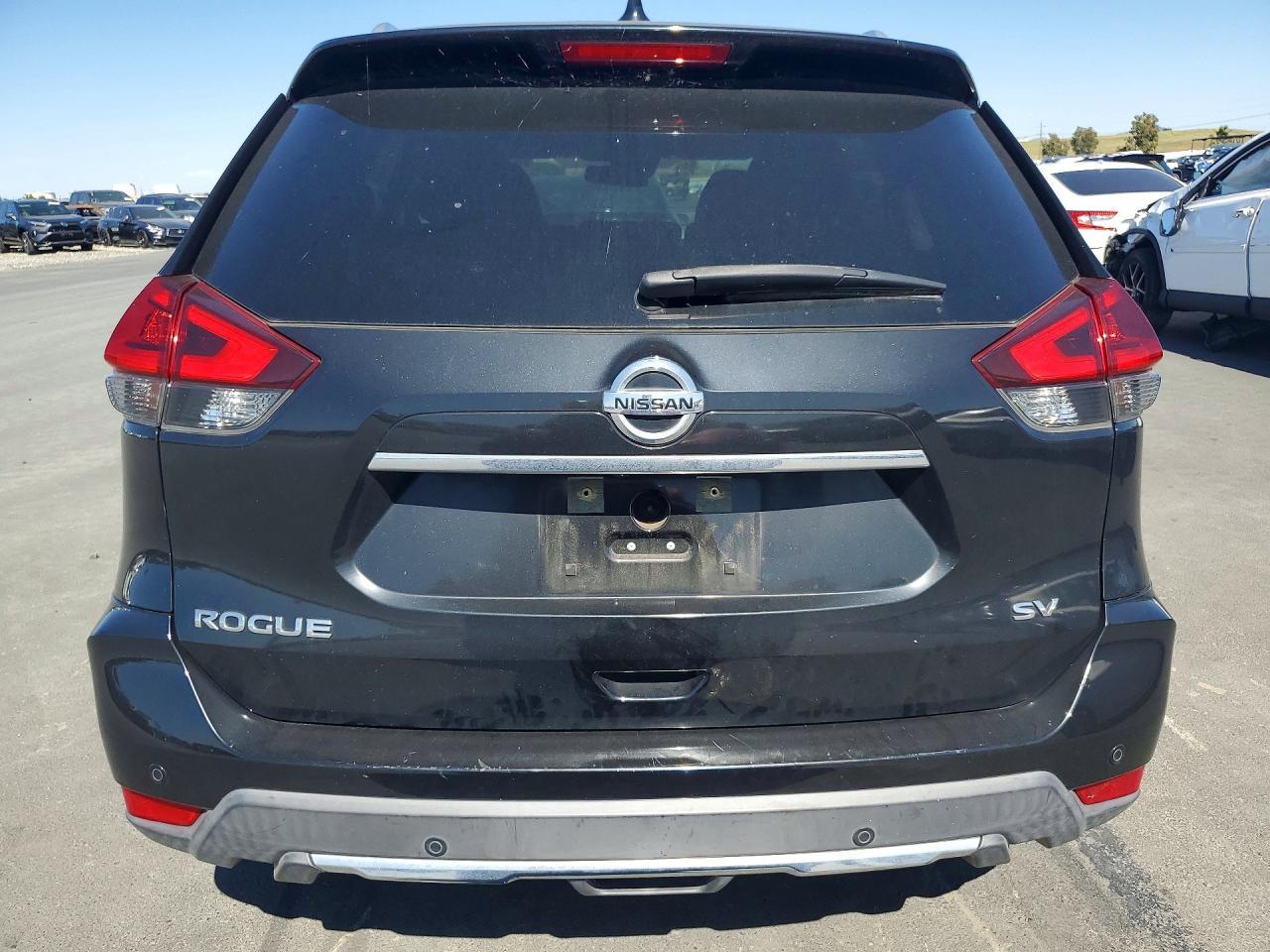 2019 Nissan Rogue Sv - Image 6